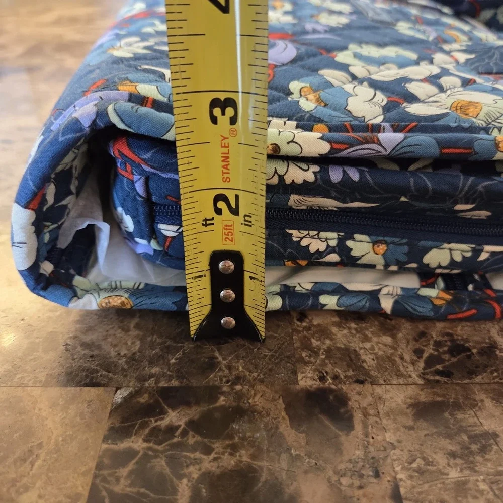 Vera Bradley Hanging Travel Organizer Cosmetic Toiletry Bag Floral Bursts NWT